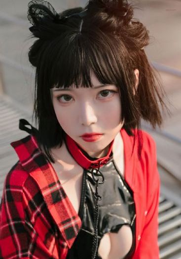 人妻丰满熟妇av无码区波多野_720免费在线观看