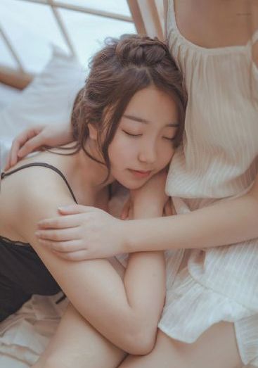 99国精产品自偷自偷综合_720高清完整版播放