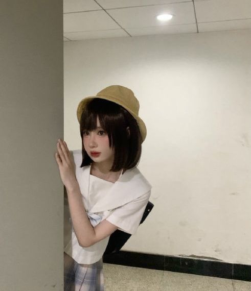 日本亚洲精品一区二区三_蓝光高清在线观看