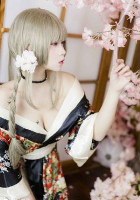边被狠狠打屁股边被狠cao_BD日本电影免费