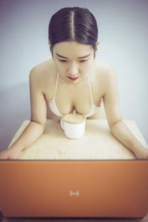 亚洲精品午夜电影_4K影视在线观看