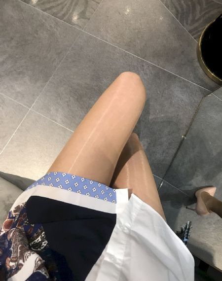 美女抠逼视频网站_电影免费观看
