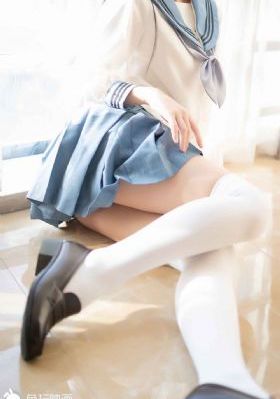 搜个免费带母乳的三级毛片_BD手机在线看